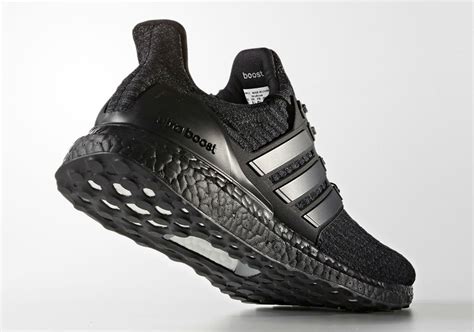 ultra boost 3.0 triple black